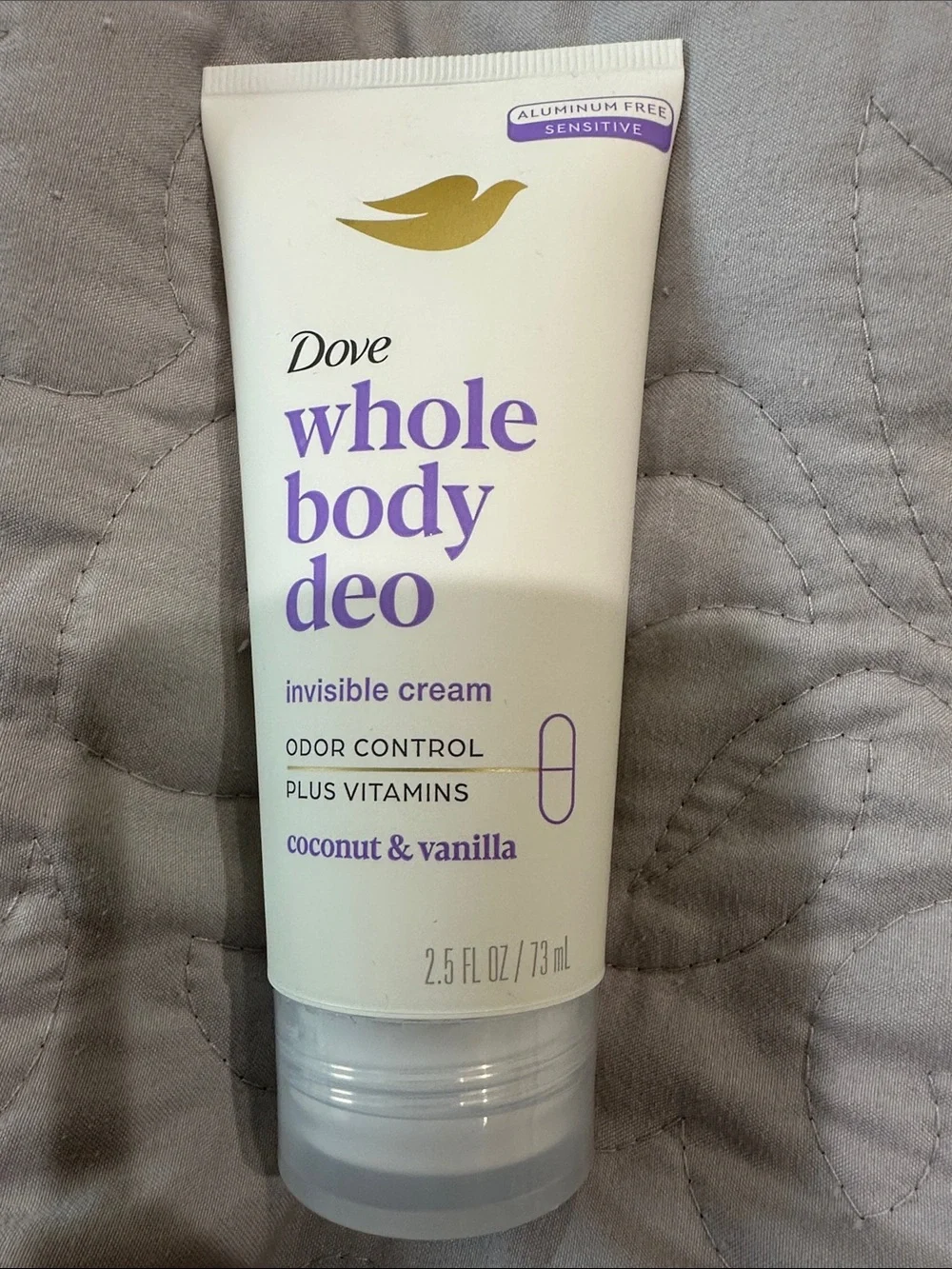 Dove Whole Body Deo Invisible Cream - Coconut & Vanilla (Purple/White)